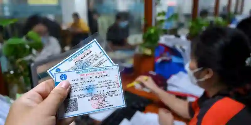 Thủ tục chuyển từ BHYT doanh nghiệp sang BHYT hộ gia đình